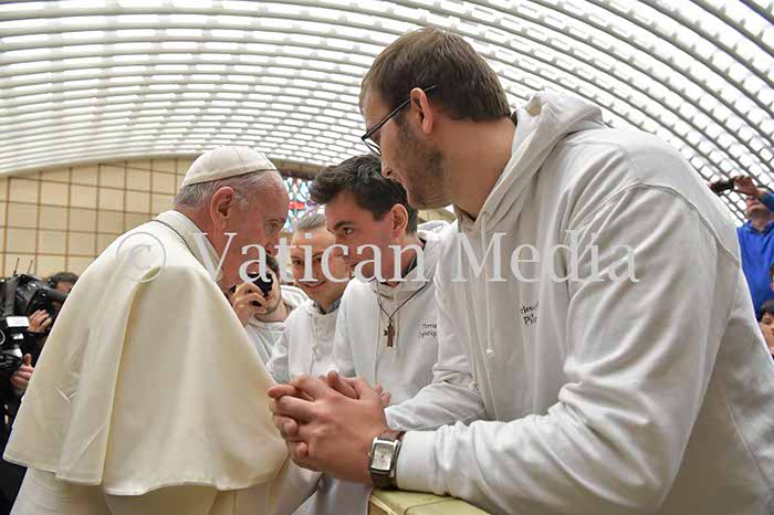 %_tempFileName14778_10012018%