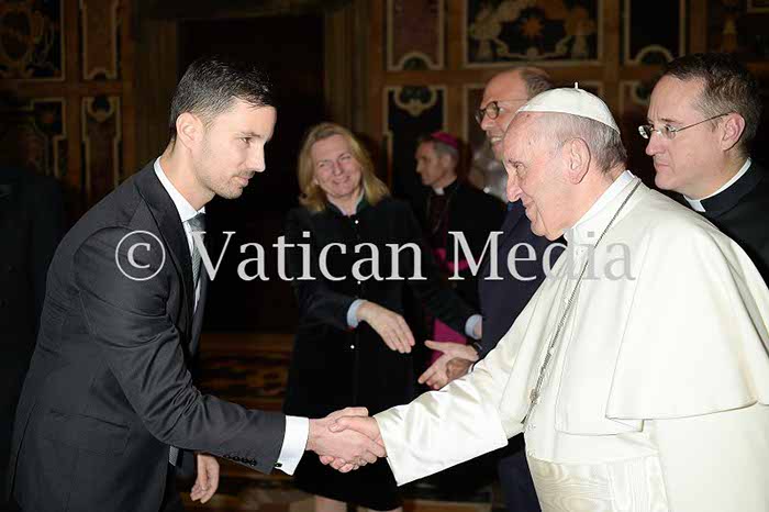 %_tempFileName00887_29012018%