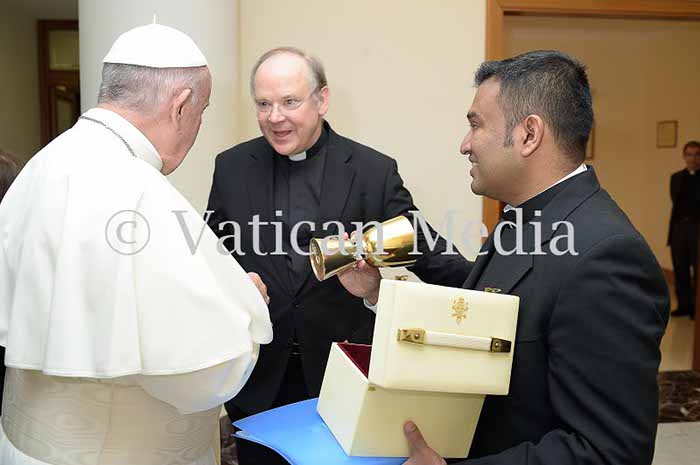 %_tempFileName00684_12022018%