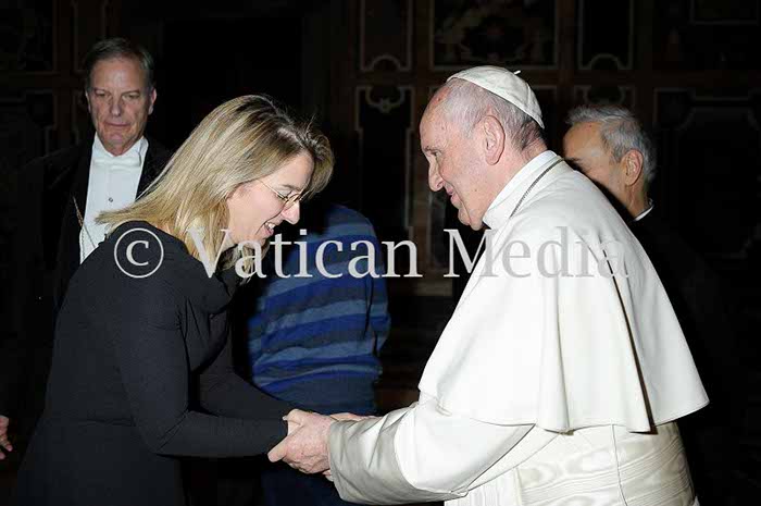 %_tempFileName00733_03022018%