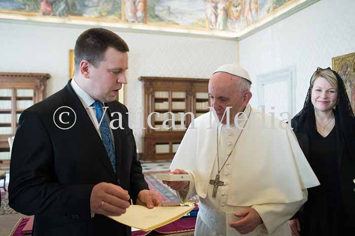 %_tempFileName00766_09022018%