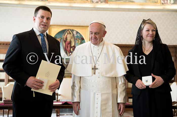 %_tempFileName00794_09022018%