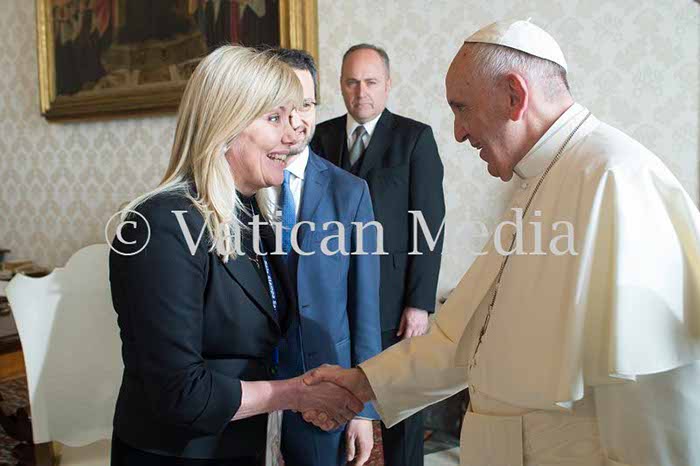 %_tempFileName00827_09022018%