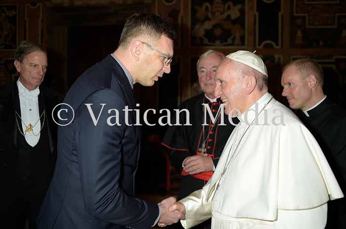 %_tempFileName03797_09022018%