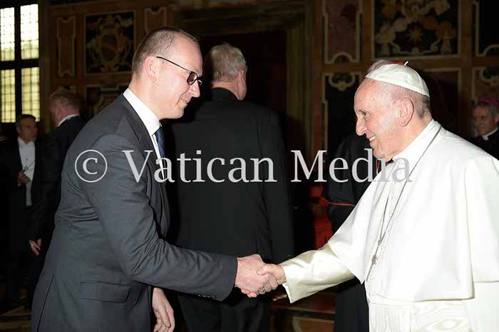 %_tempFileName03867_09022018%