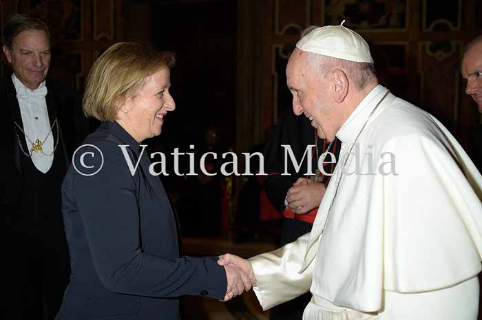 %_tempFileName04136_09022018%