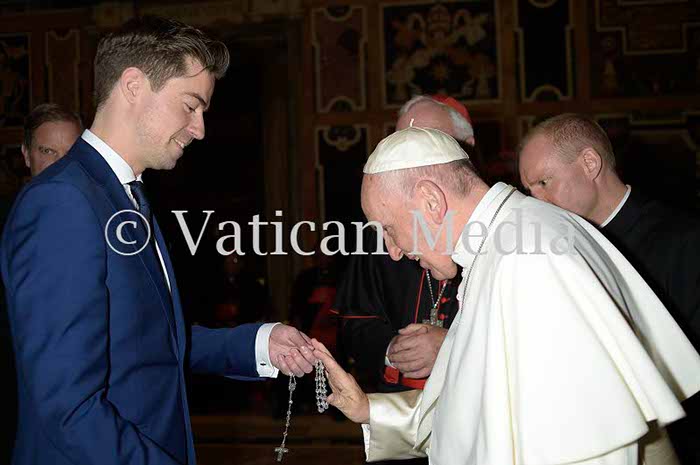 %_tempFileName04153_09022018%