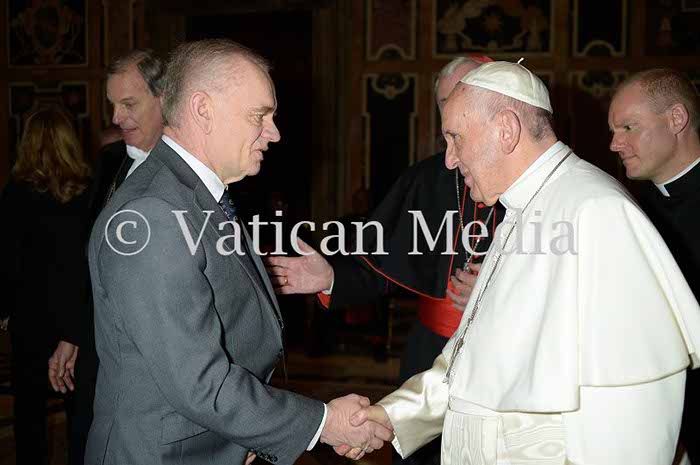 %_tempFileName04298_09022018%