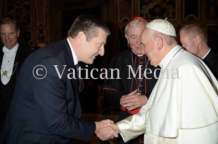 %_tempFileName04568_09022018%