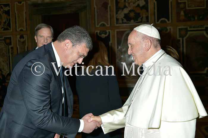 %_tempFileName00648_10022018%