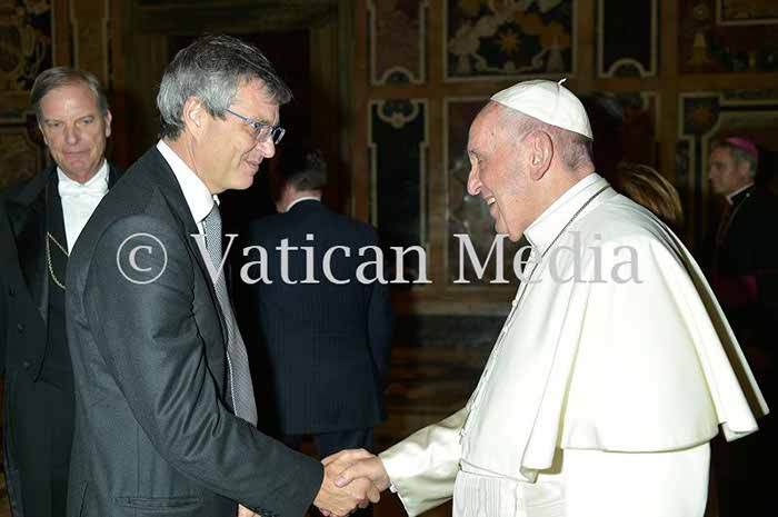 %_tempFileName00696_10022018%