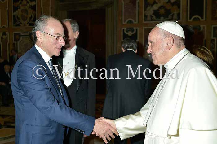 %_tempFileName00700_10022018%