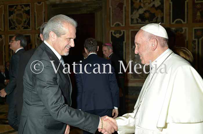 %_tempFileName00858_10022018%