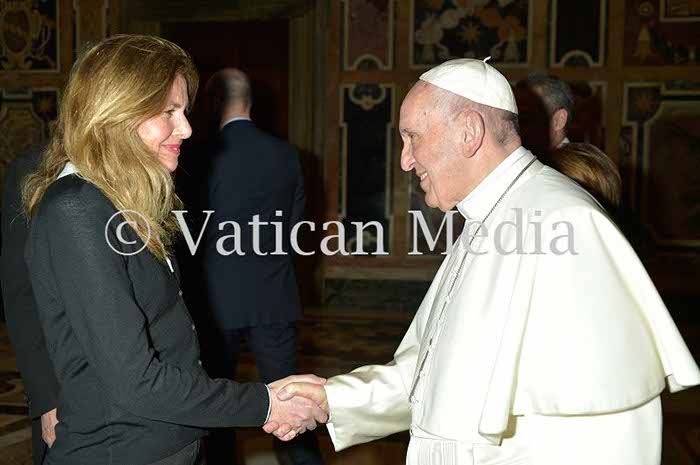 %_tempFileName00878_10022018%