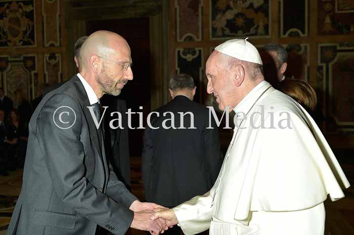 %_tempFileName00934_10022018%