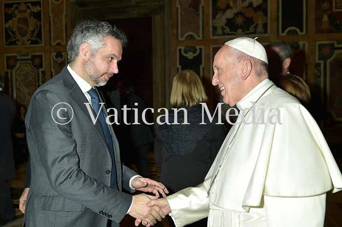 %_tempFileName01012_10022018%