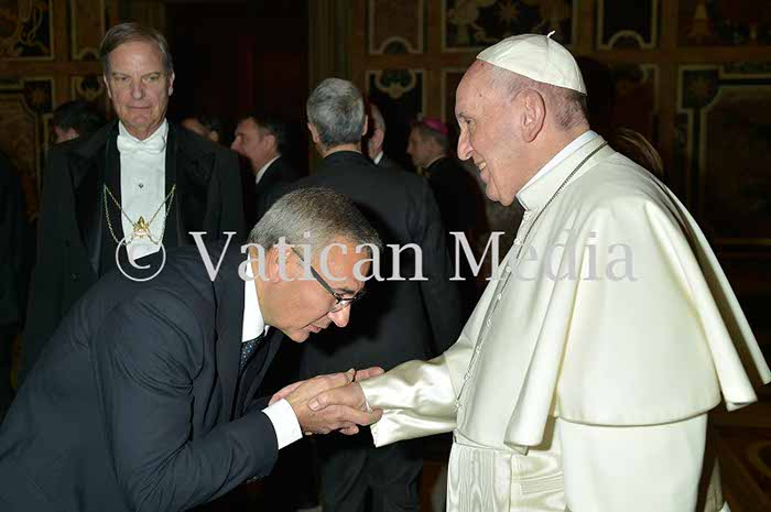 %_tempFileName01063_10022018%