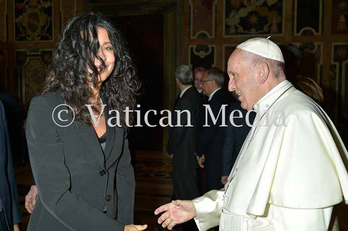 %_tempFileName01077_10022018%