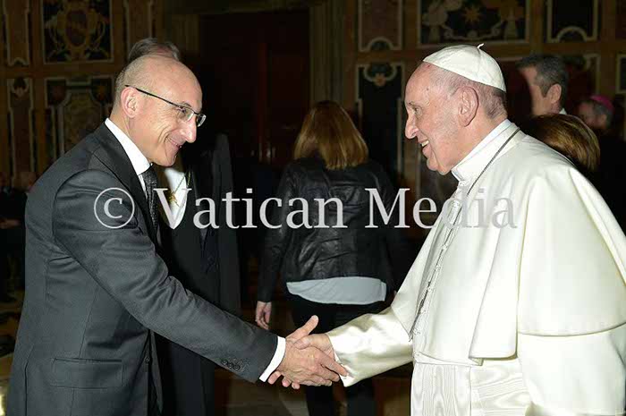 %_tempFileName01135_10022018%