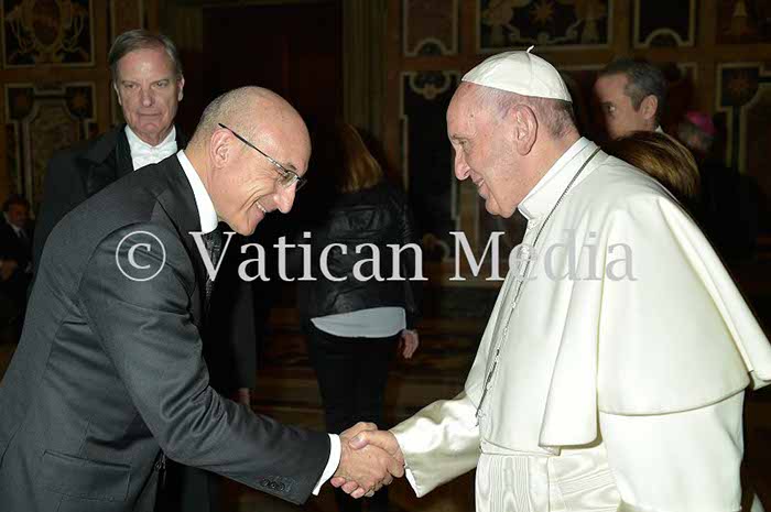 %_tempFileName01137_10022018%