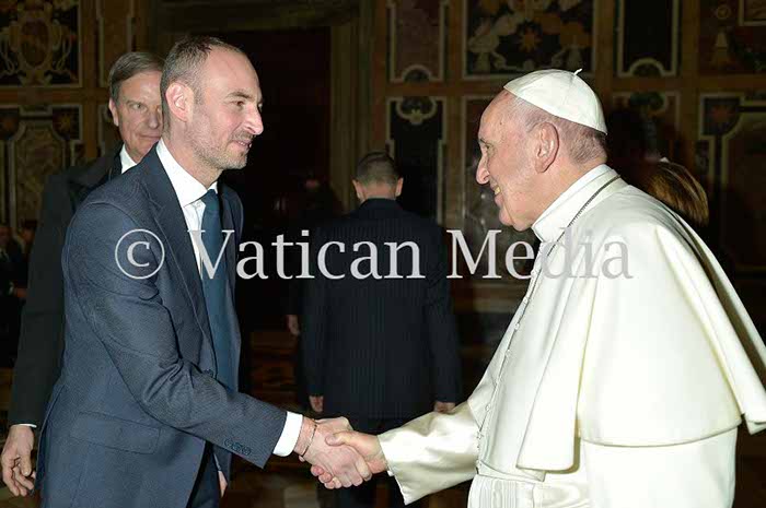 %_tempFileName01256_10022018%