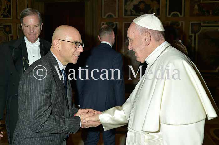 %_tempFileName01258_10022018%