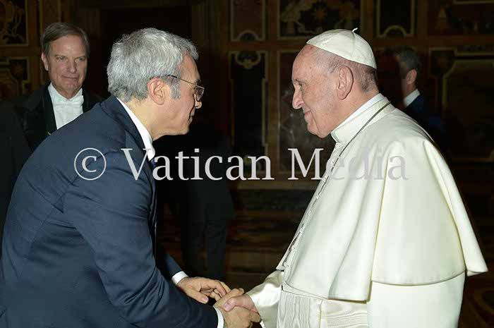 %_tempFileName01553_10022018%