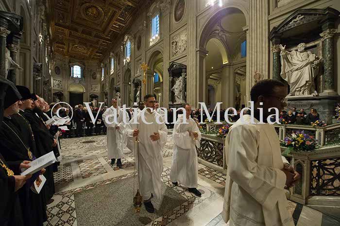 %_tempFileName01922_10022018%