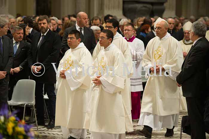 %_tempFileName01956_10022018%