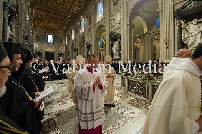 %_tempFileName01957_10022018%