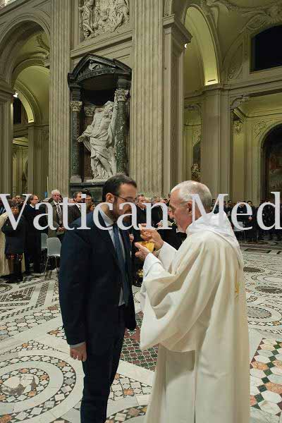 %_tempFileName02749_10022018%