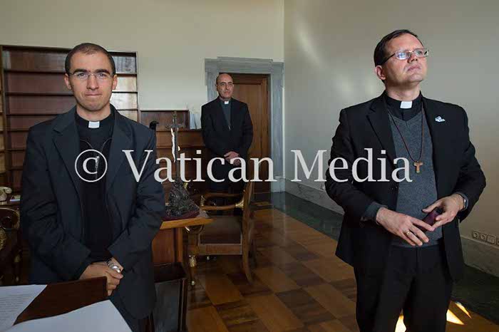 %_tempFileName00174_11022018%