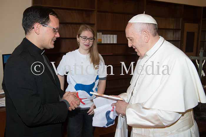 %_tempFileName00333_11022018%