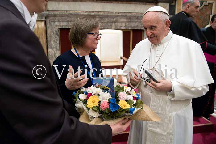 %_tempFileName00864_12022018%