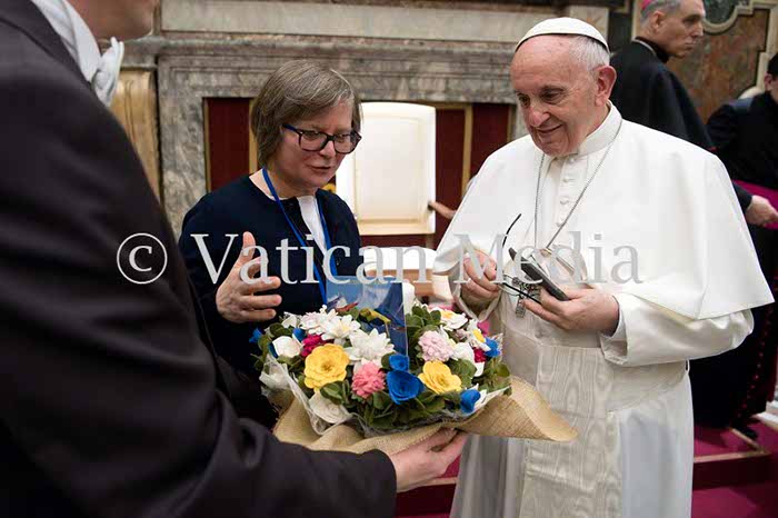 %_tempFileName00865_12022018%