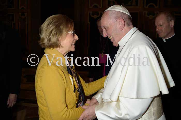 %_tempFileName00944_12022018%