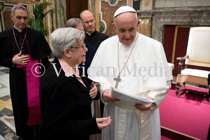 %_tempFileName00949_12022018%