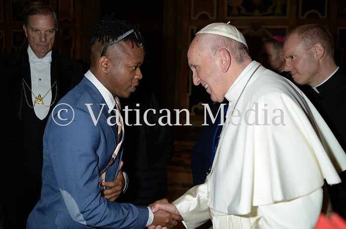 %_tempFileName01094_12022018%