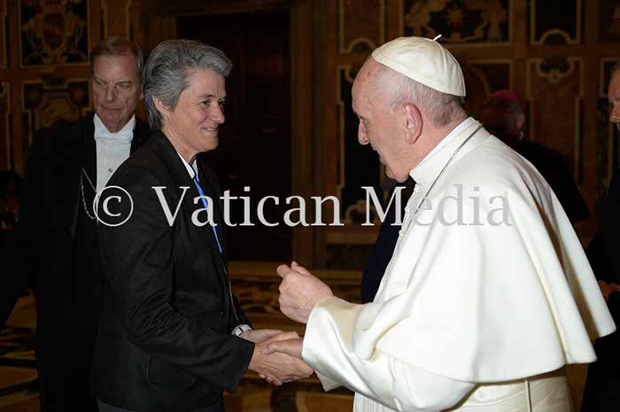 %_tempFileName01237_12022018%