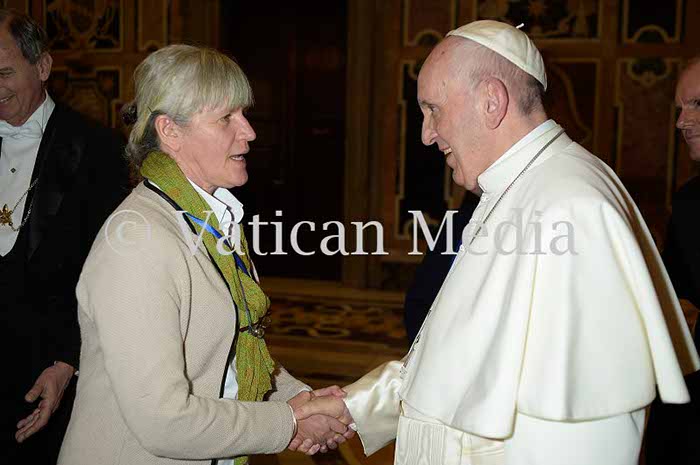 %_tempFileName01640_12022018%