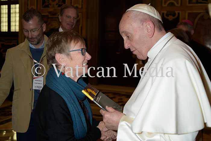 %_tempFileName01760_12022018%