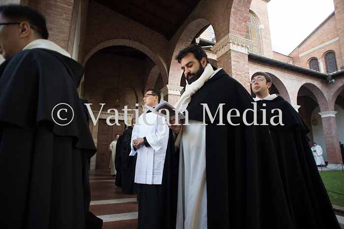 %_tempFileName00889_14022018%