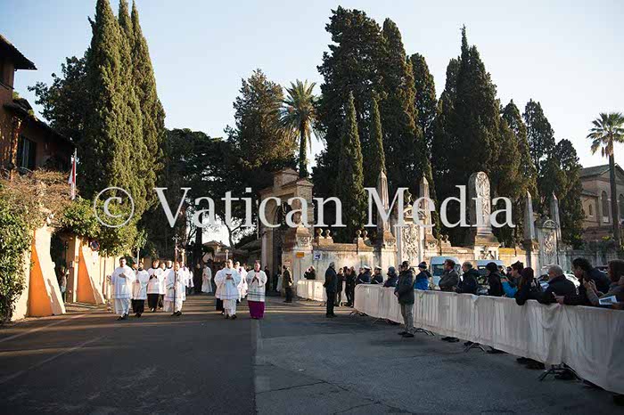 %_tempFileName00909_14022018%