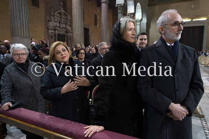 %_tempFileName02237_14022018%