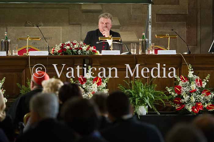 %_tempFileName01970_15022018%