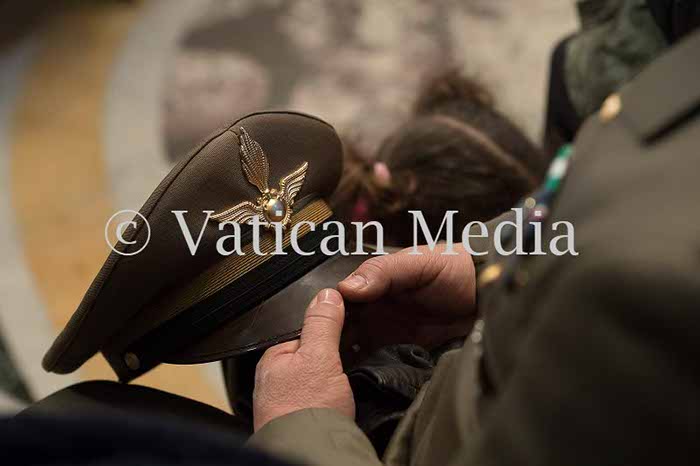 %_tempFileName00461_15022018%