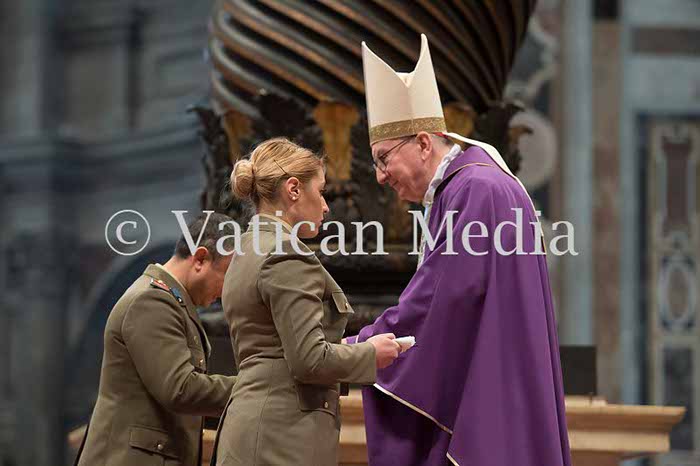 %_tempFileName00527_15022018%