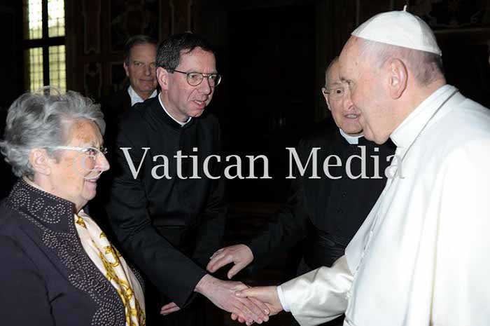 %_tempFileName00872_16022018%