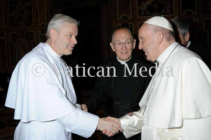 %_tempFileName00886_16022018%