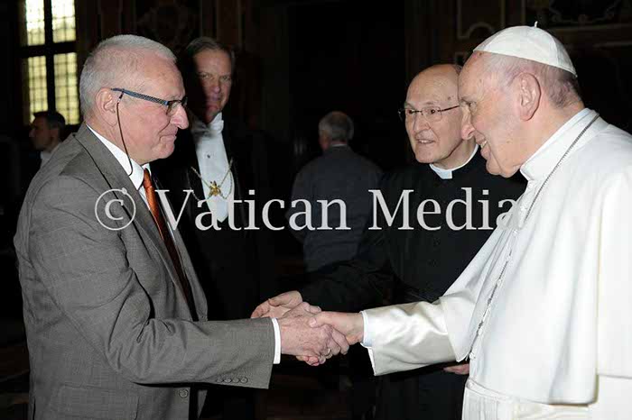 %_tempFileName00899_16022018%